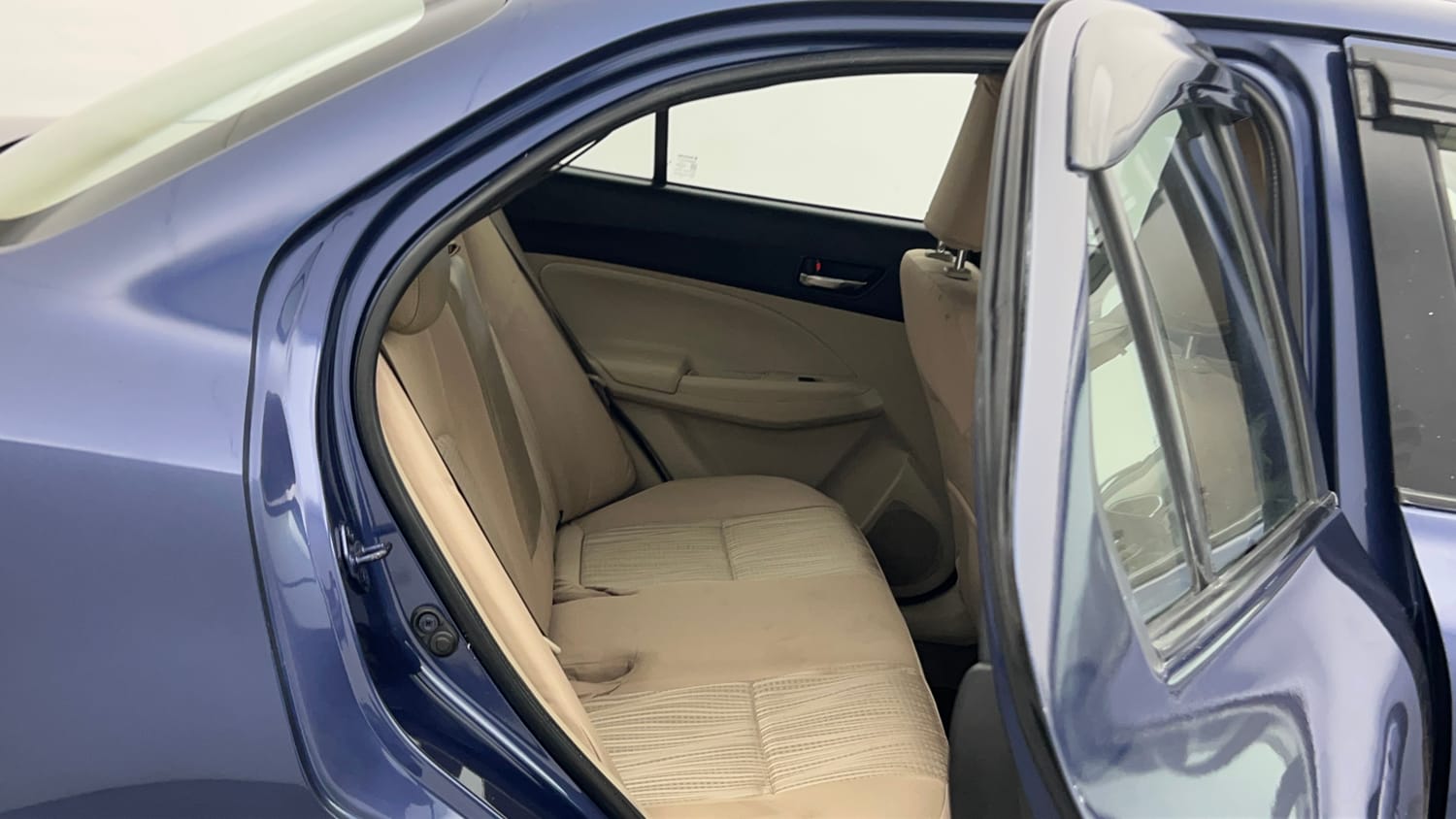 Used 2019 Maruti Suzuki Dzire VXi Petrol Manual interior RIGHT SIDE REAR DOOR CABIN VIEW