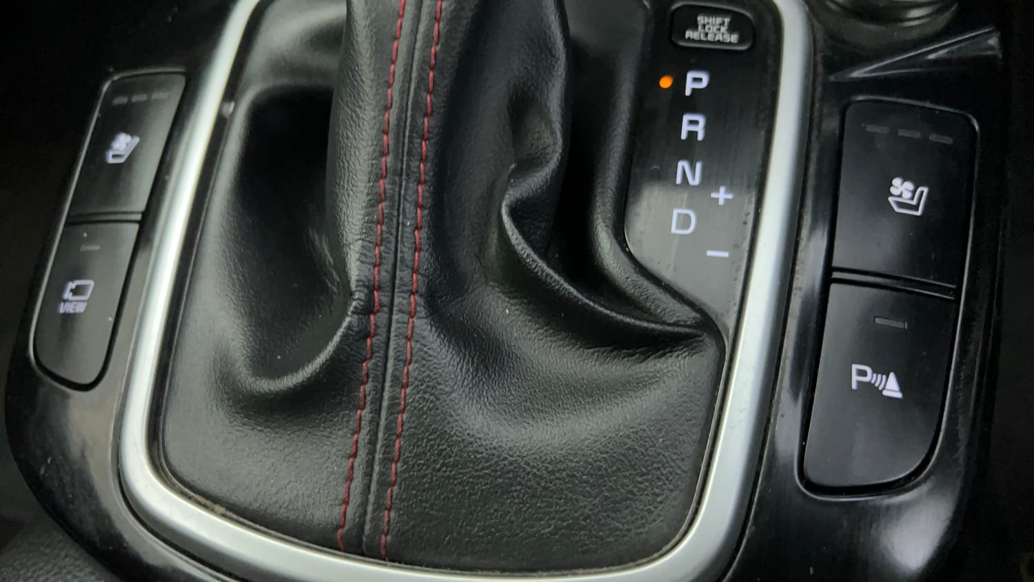 Used 2022 Kia Seltos GTX Plus 1.5 Diesel AT Diesel Automatic top_features Ventilated seats