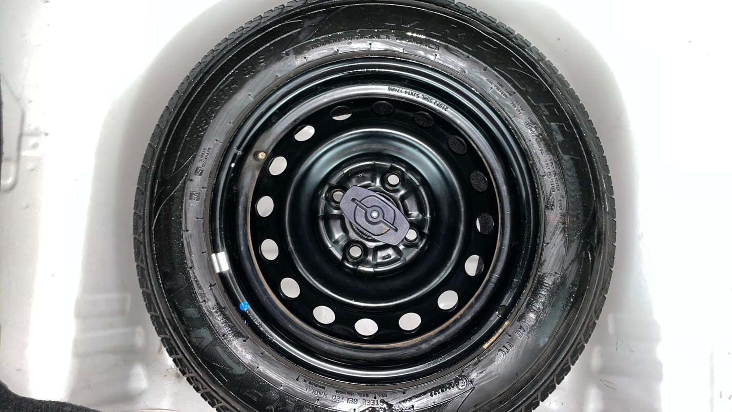 Used 2021 Maruti Suzuki Wagon R 1.0 VXi (O) 1.0 AMT Petrol Automatic tyres SPARE TYRE VIEW