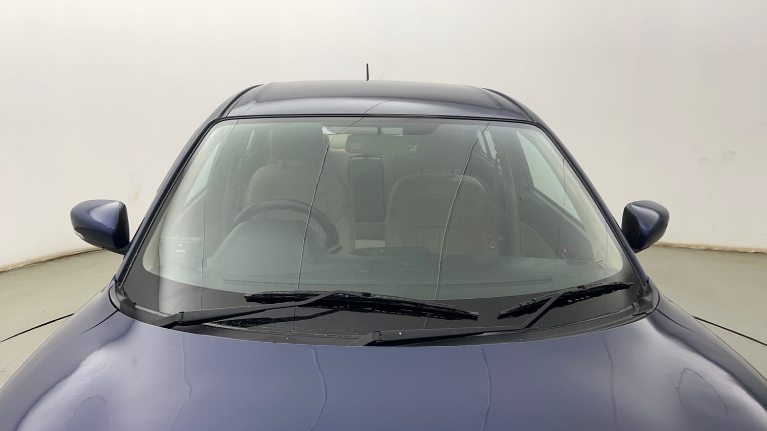 Used 2019 Maruti Suzuki Dzire VXi Petrol Manual exterior FRONT WINDSHIELD VIEW