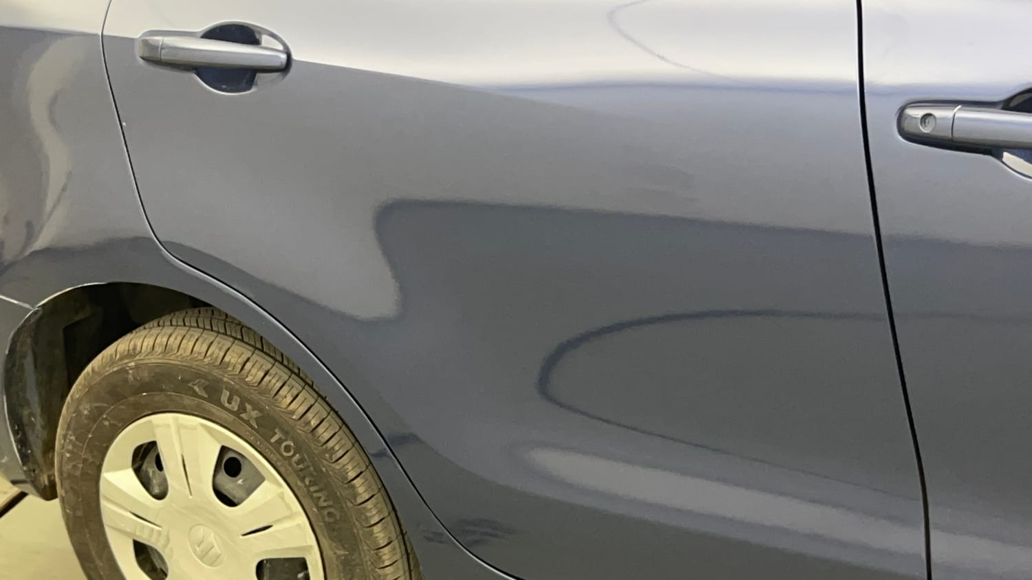 Used 2019 Maruti Suzuki Dzire VXi Petrol Manual dents MINOR SCRATCH