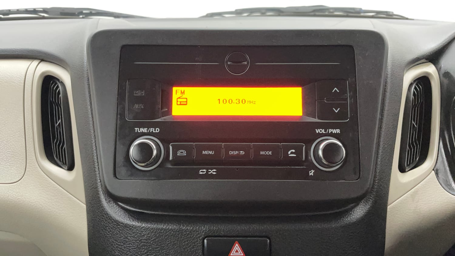 Used 2021 Maruti Suzuki Wagon R 1.0 VXi (O) 1.0 AMT Petrol Automatic top_features Integrated (in-dash) music system