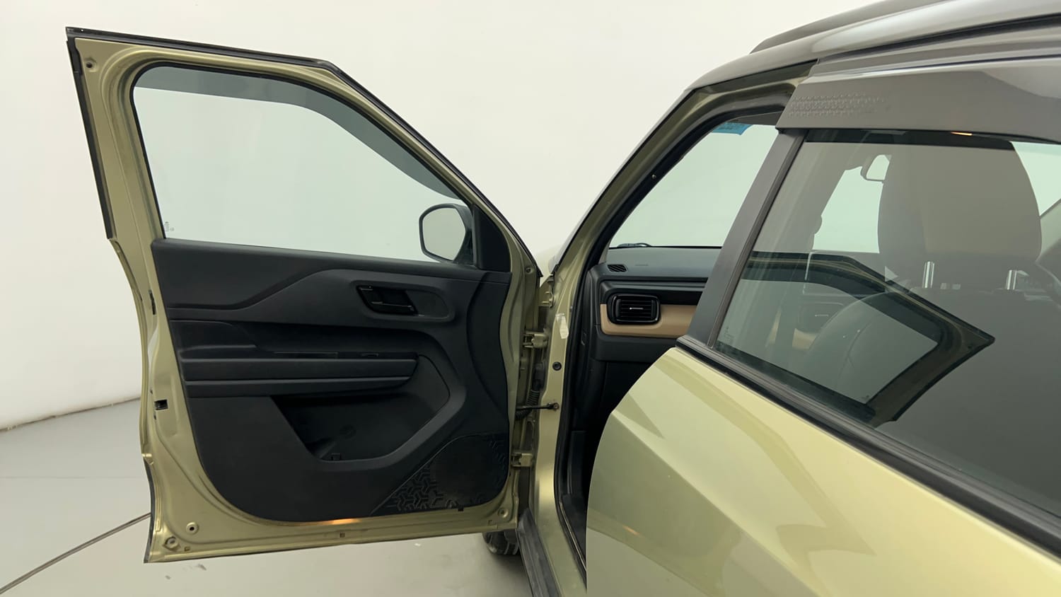 Used 2022 Tata Punch Kaziranga Creative iRA Pack AMT Petrol Automatic interior LEFT FRONT DOOR OPEN VIEW