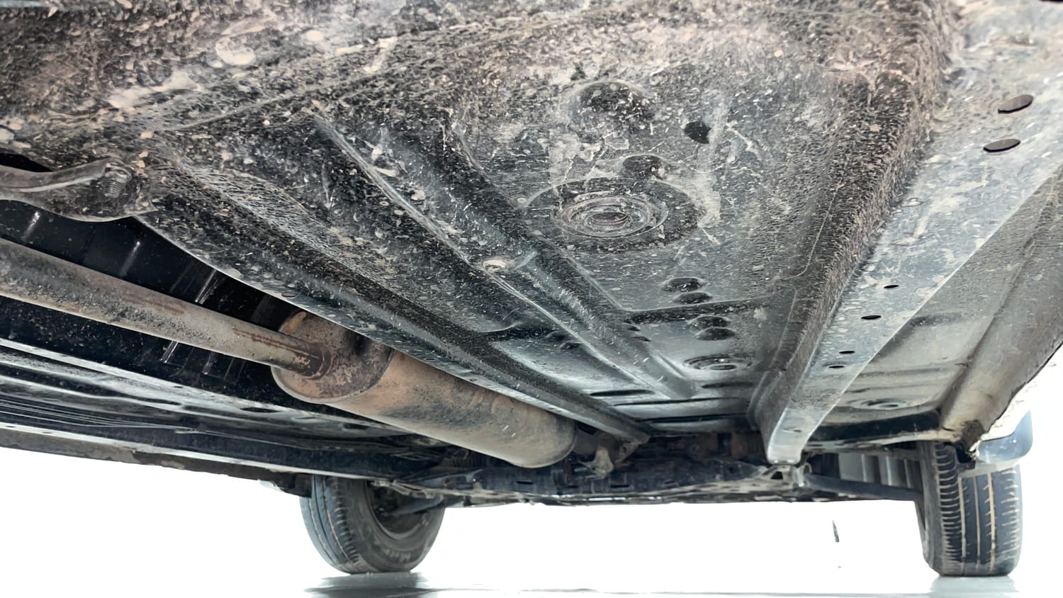 Used 2021 Maruti Suzuki Wagon R 1.0 VXi (O) 1.0 AMT Petrol Automatic extra REAR RIGHT UNDERBODY VIEW