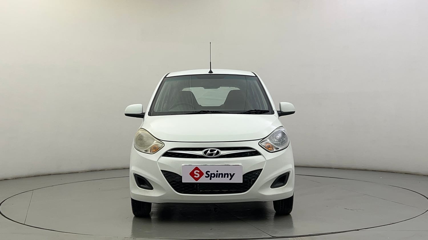 Used 2013 Hyundai i10 Magna 1.1 iRDE2 Petrol Manual exterior FRONT VIEW