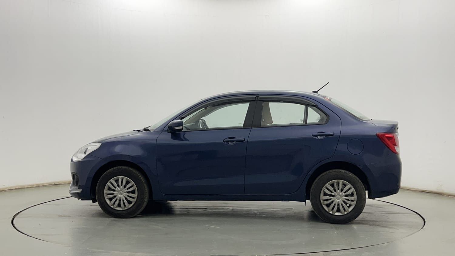 Used 2019 Maruti Suzuki Dzire VXi Petrol Manual exterior LEFT SIDE VIEW