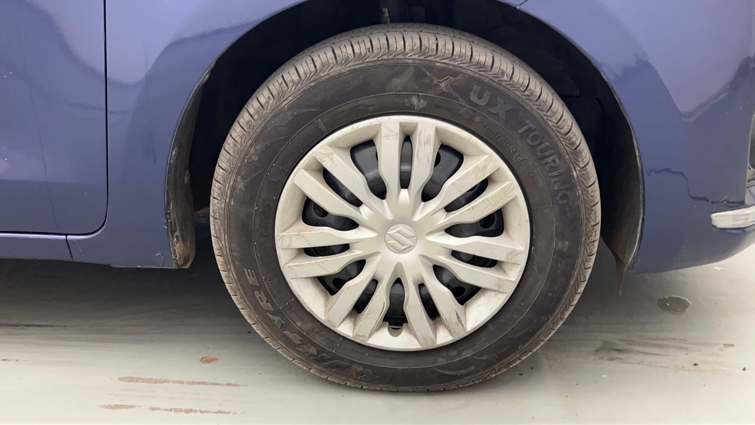 Used 2019 Maruti Suzuki Dzire VXi Petrol Manual tyres RIGHT FRONT TYRE RIM VIEW