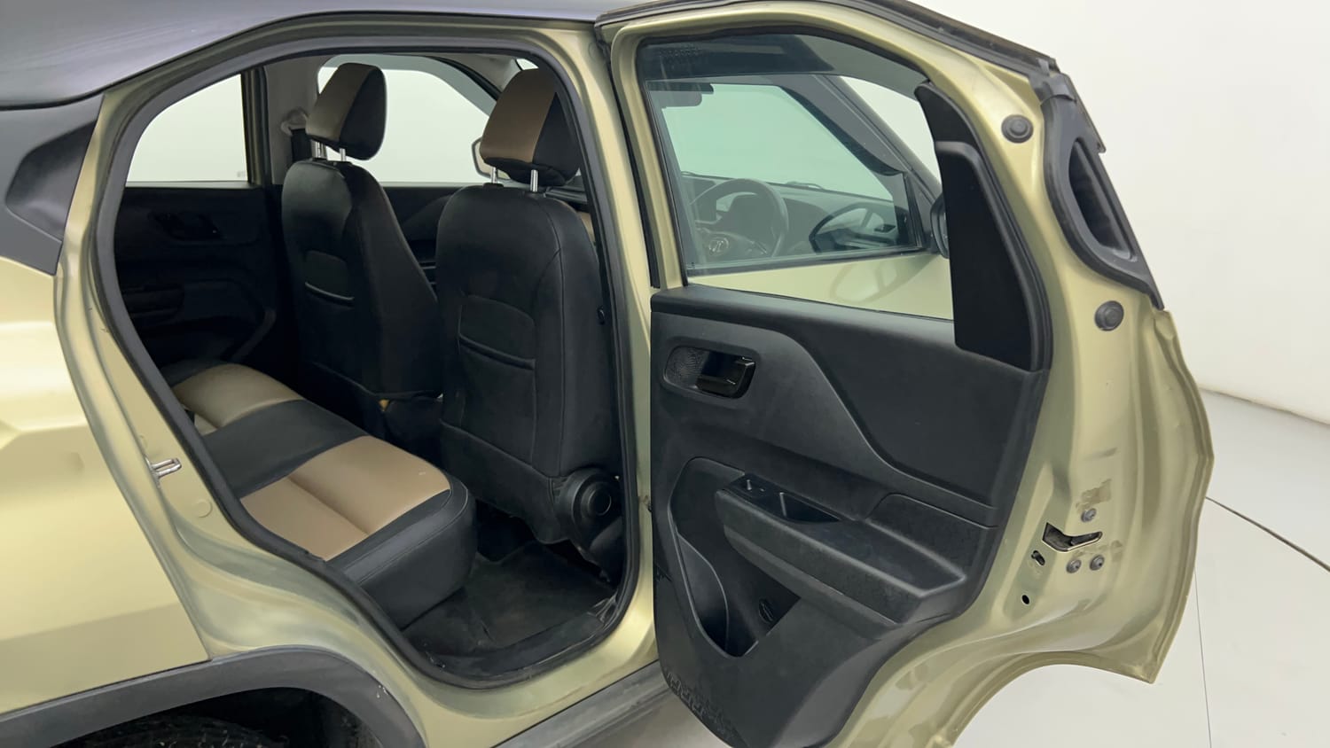 Used 2022 Tata Punch Kaziranga Creative iRA Pack AMT Petrol Automatic interior RIGHT SIDE REAR DOOR CABIN VIEW