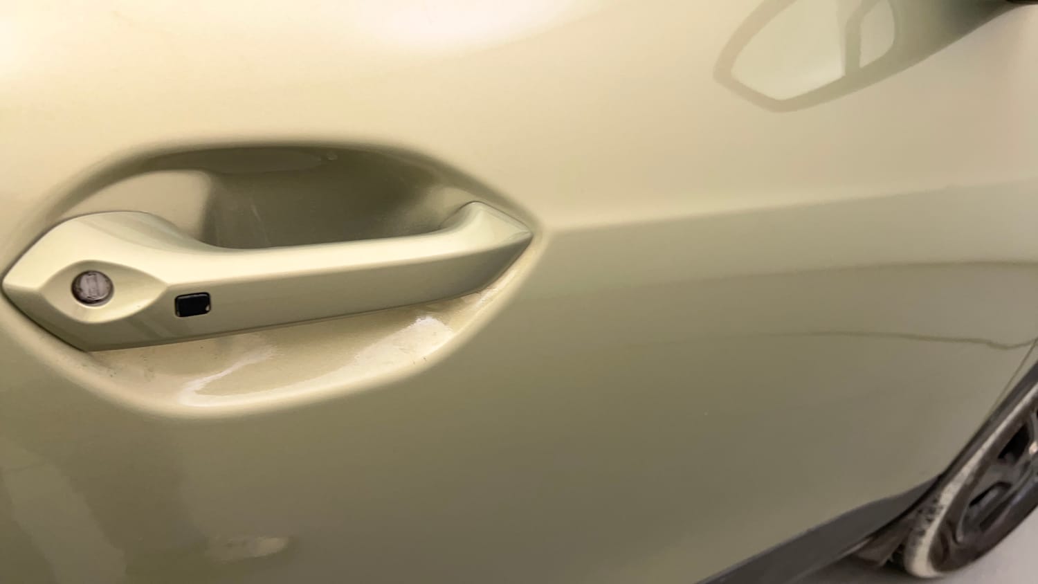 Used 2022 Tata Punch Kaziranga Creative iRA Pack AMT Petrol Automatic dents MINOR SCRATCH