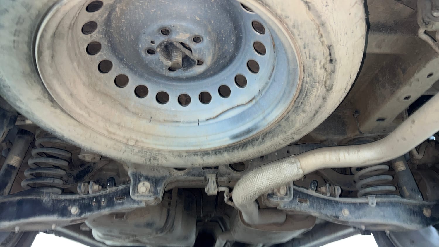 2022 Mahindra XUV700 AX 3 Diesel MT 7 STR-41