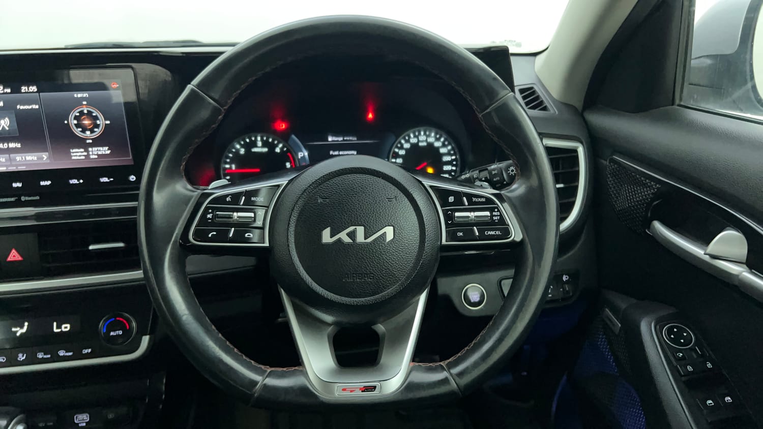 Used 2022 Kia Seltos GTX Plus 1.5 Diesel AT Diesel Automatic interior STEERING VIEW
