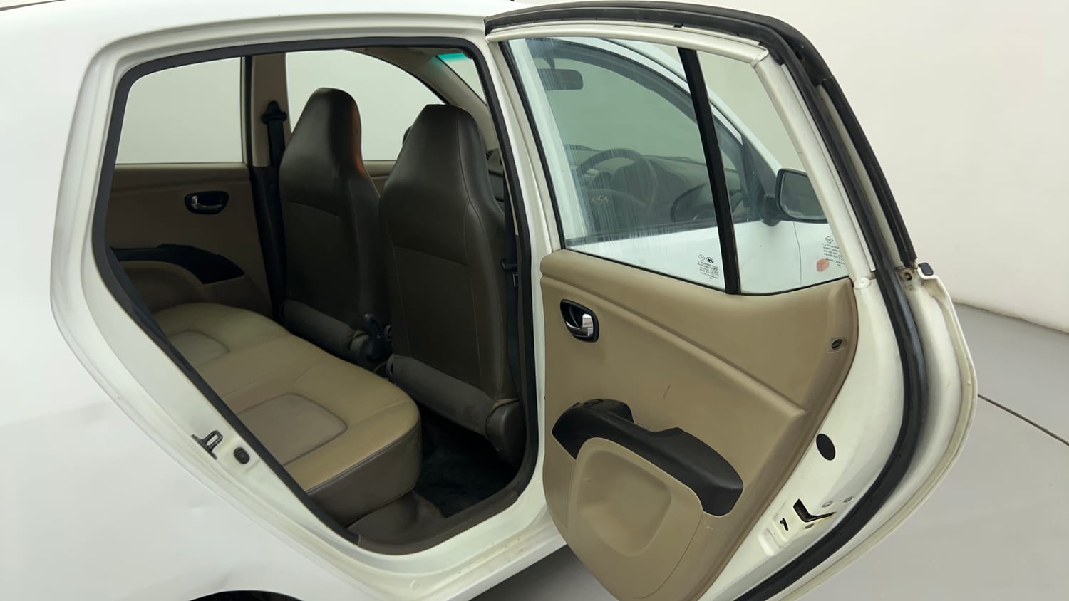 Used 2013 Hyundai i10 Magna 1.1 iRDE2 Petrol Manual interior RIGHT SIDE REAR DOOR CABIN VIEW