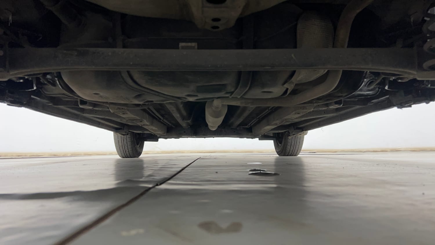Used 2016 Maruti Suzuki Swift VXi Petrol Manual extra REAR UNDERBODY VIEW (TAKEN FROM REAR)