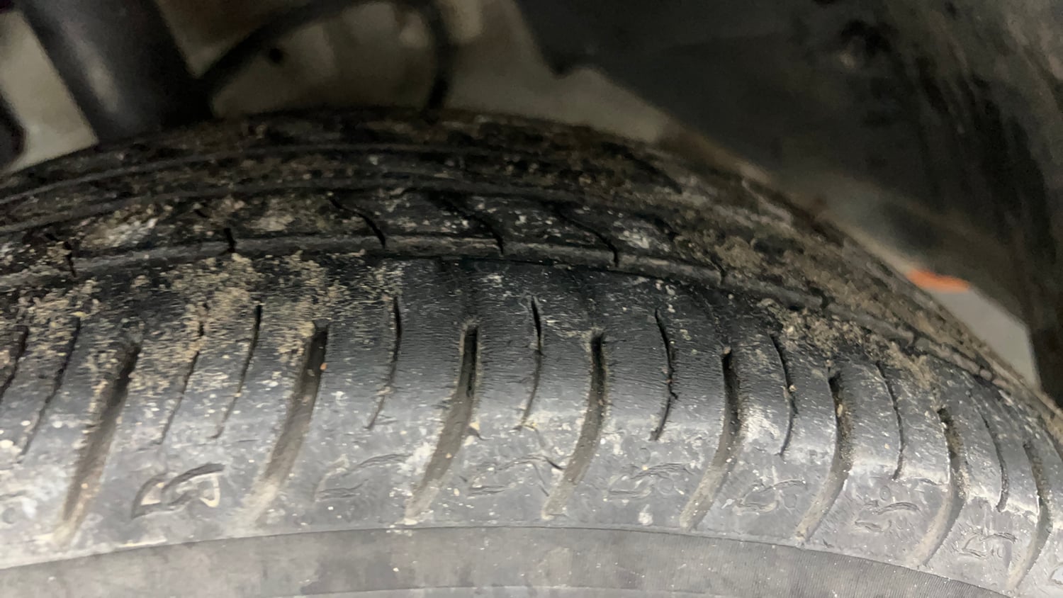 Used 2022 Tata Nexon EV XZ Plus Electric Automatic tyres LEFT FRONT TYRE TREAD VIEW