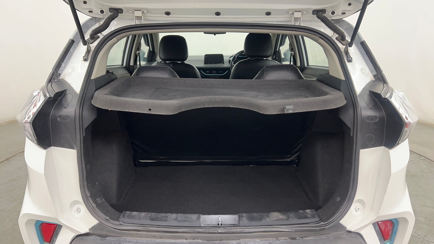 Used 2022 Tata Nexon EV XZ Plus Electric Automatic interior DICKY INSIDE VIEW