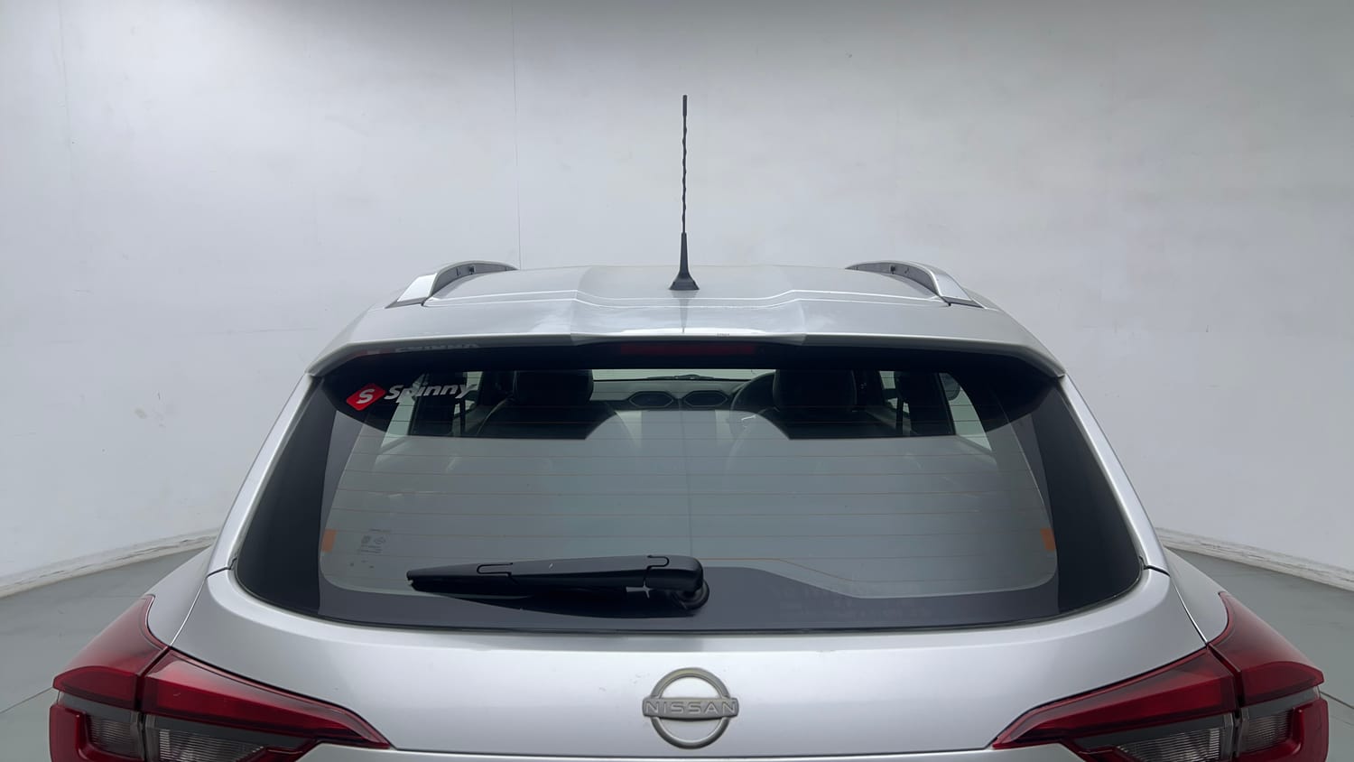 2022 Nissan Magnite XE-9