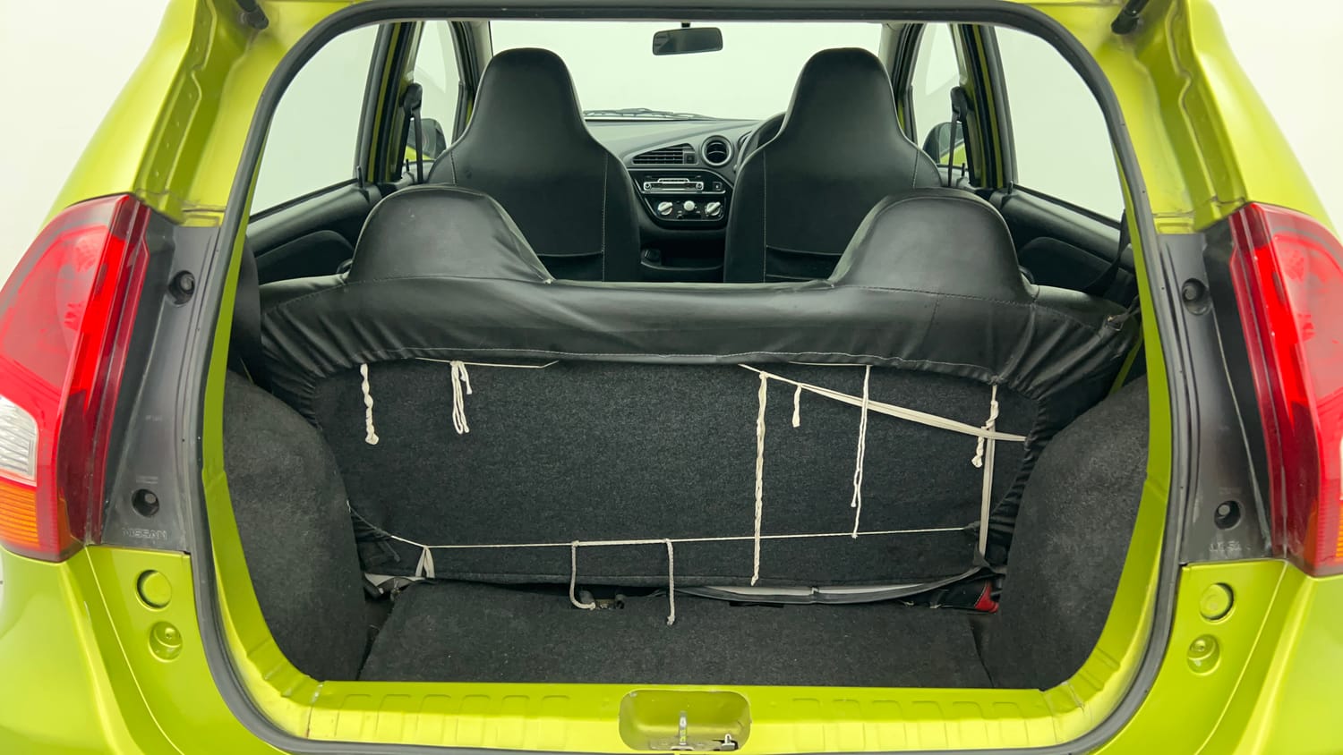 Used 2017 Datsun Redi-GO S 1.0 Petrol Manual interior DICKY INSIDE VIEW