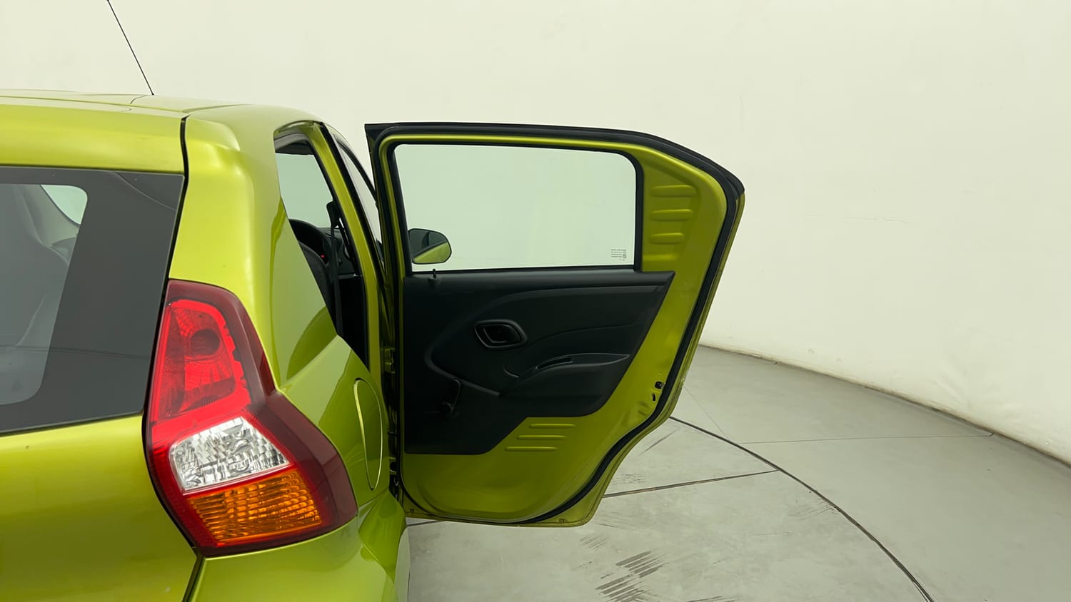 Used 2017 Datsun Redi-GO S 1.0 Petrol Manual interior RIGHT REAR DOOR OPEN VIEW