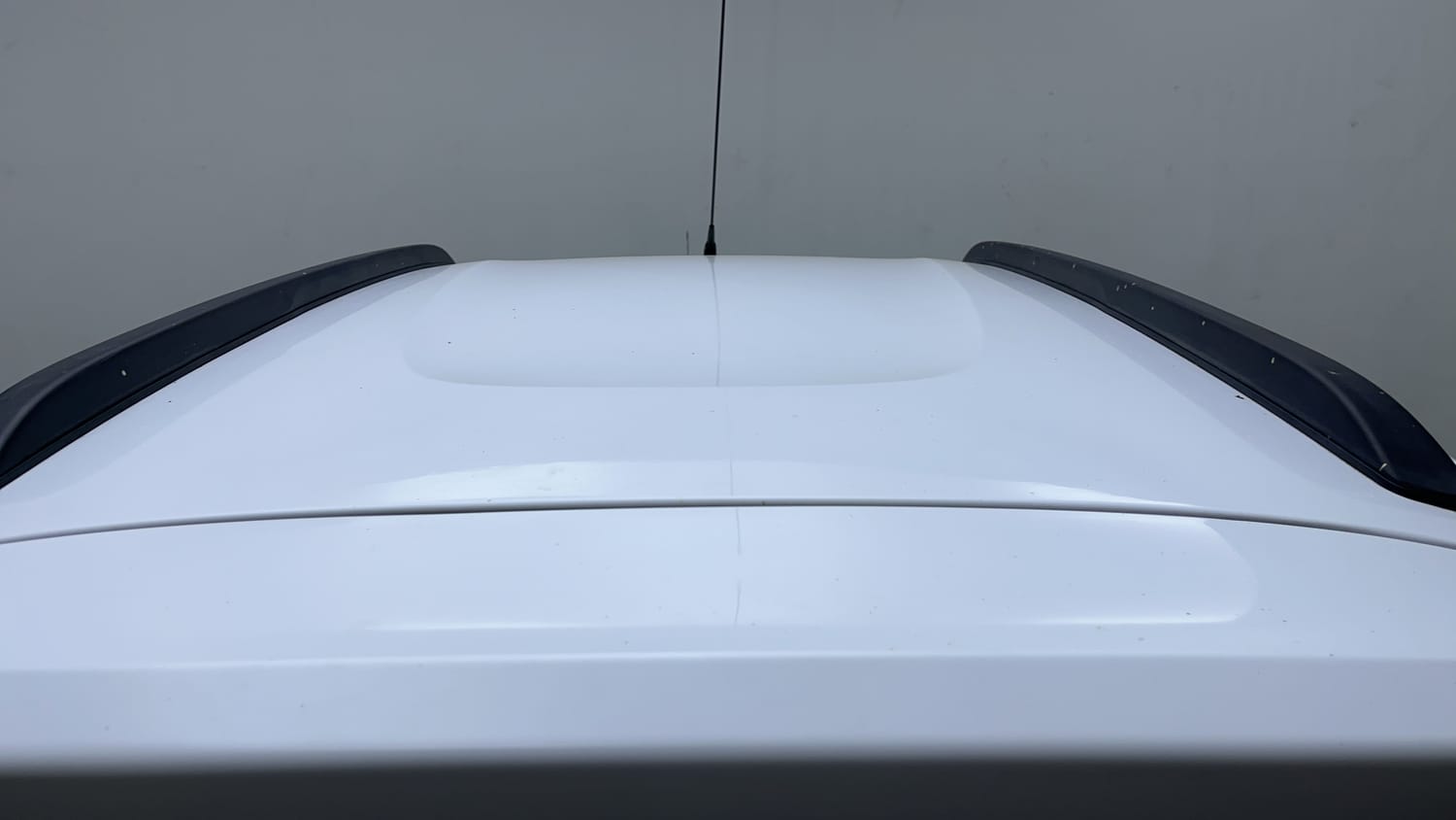 Used 2023 Renault Kwid RXT 1.0 AMT Petrol Automatic exterior EXTERIOR ROOF VIEW