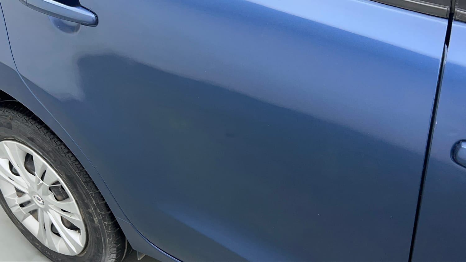 Used 2017 Maruti Suzuki Baleno Delta 1.2 Petrol Manual dents MINOR SCRATCH