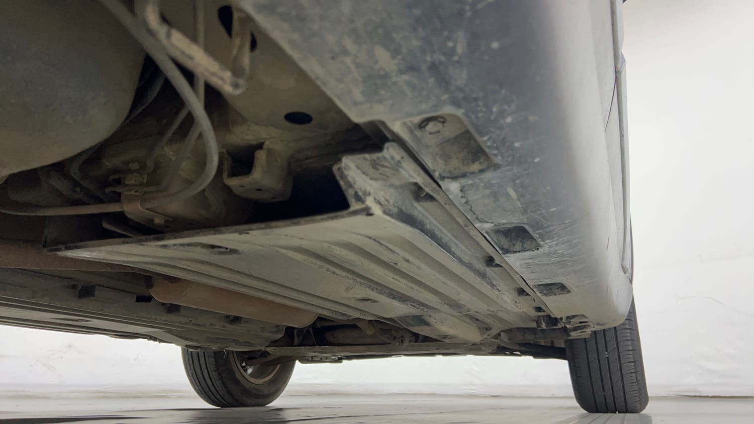 Used 2020 maruti-suzuki Vitara Brezza ZXi Plus Petrol Manual extra REAR RIGHT UNDERBODY VIEW