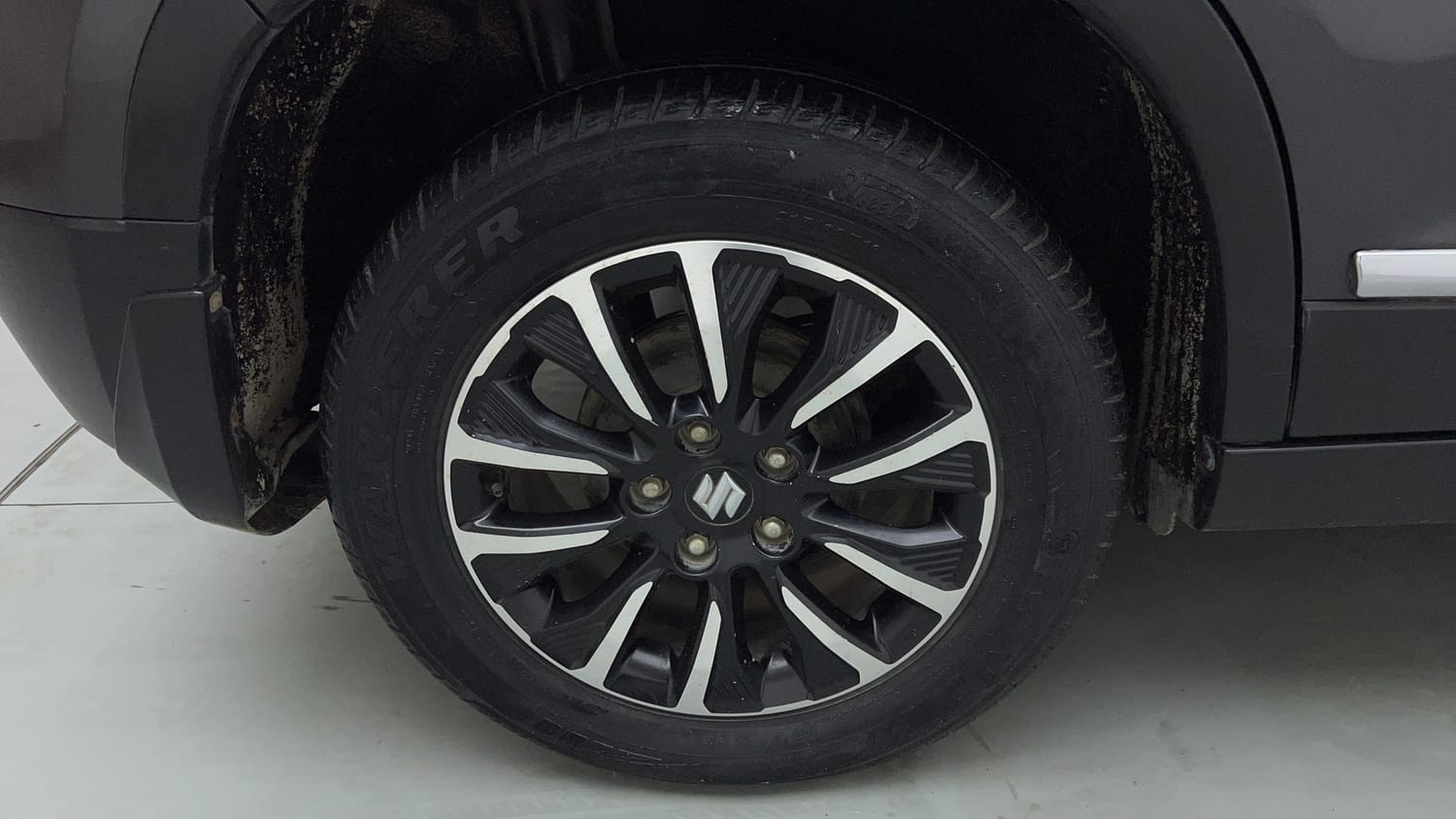 Used 2020 maruti-suzuki Vitara Brezza ZXi Plus Petrol Manual tyres RIGHT REAR TYRE RIM VIEW