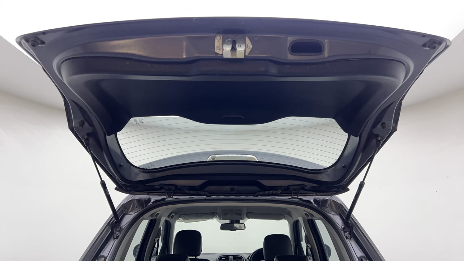 Used 2020 maruti-suzuki Vitara Brezza ZXi Plus Petrol Manual interior DICKY DOOR OPEN VIEW