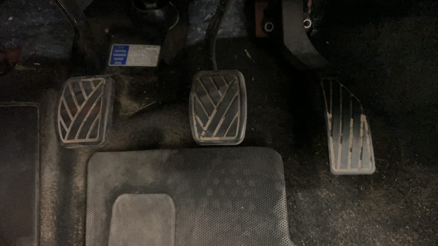 Used 2022 Maruti Suzuki Vitara Brezza [2020-2022] ZXI Plus Dual Tone Petrol Manual interior PEDALS VIEW