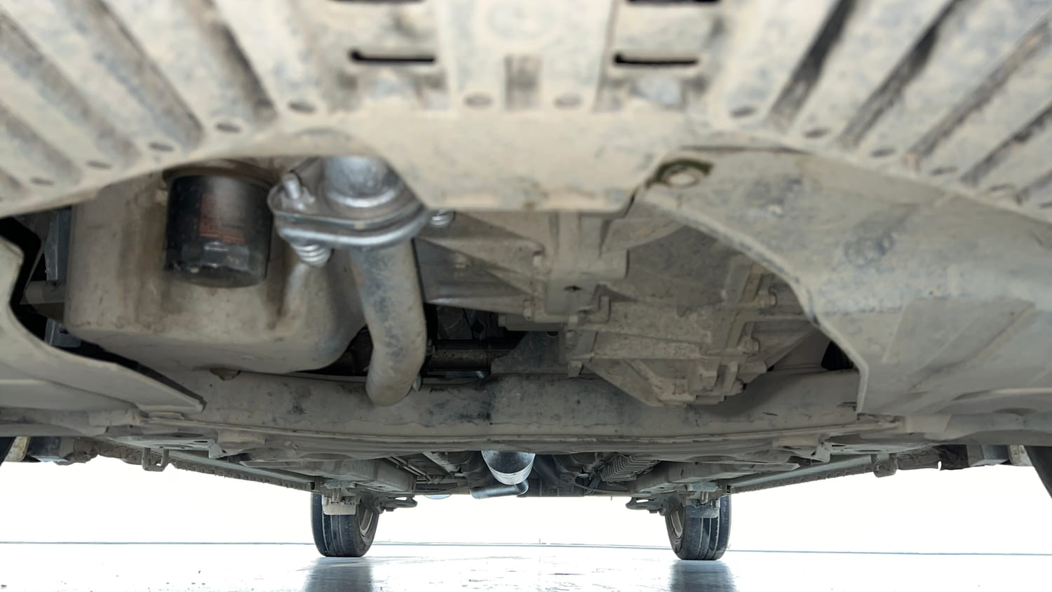 Used 2022 Maruti Suzuki Ciaz Zeta 1.5 Petrol Manual extra FRONT LEFT UNDERBODY VIEW