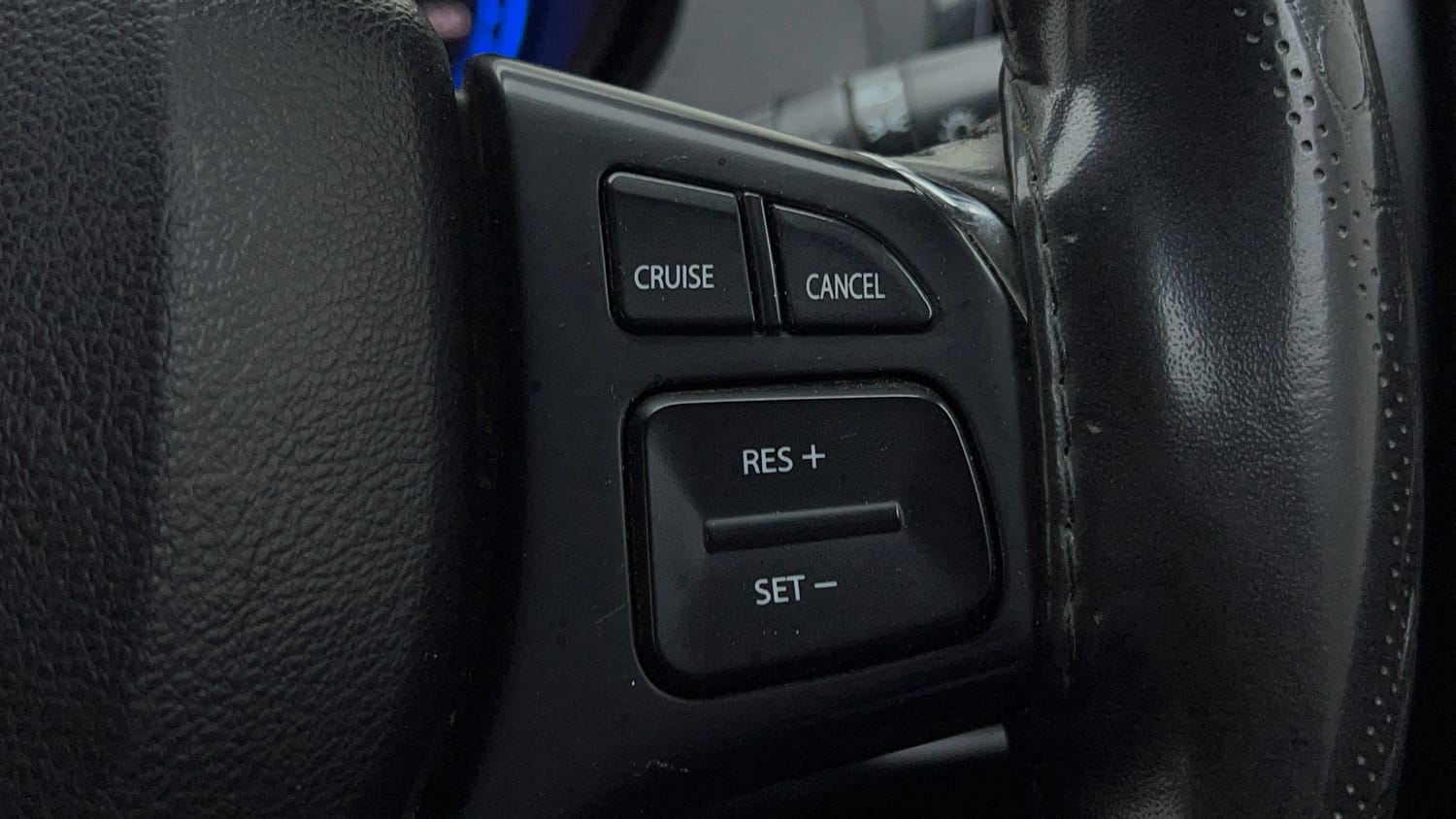 Used 2020 maruti-suzuki Vitara Brezza ZXi Plus Petrol Manual top_features Cruise control