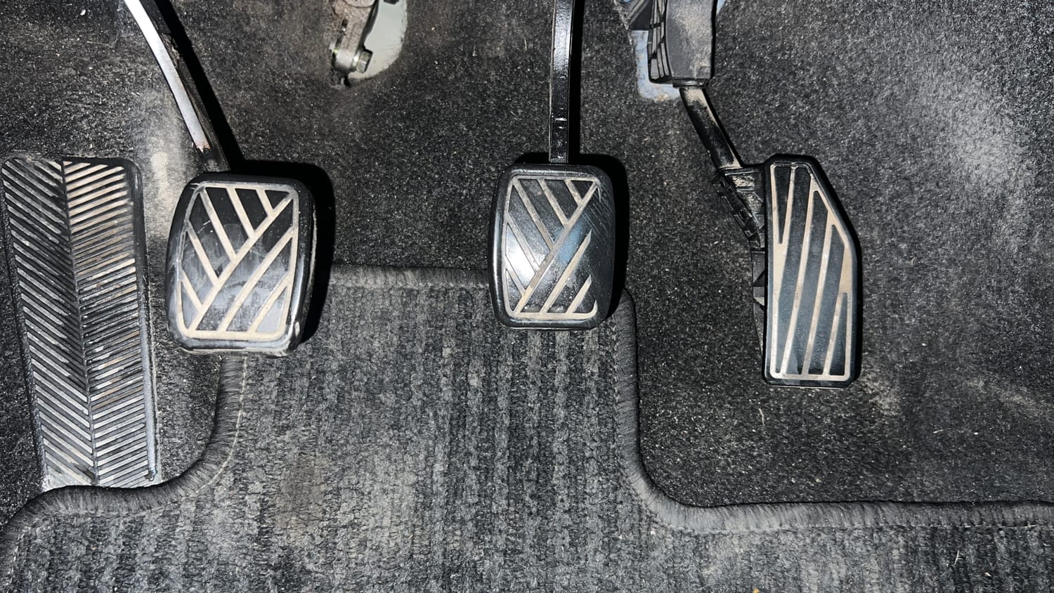 Used 2017 Maruti Suzuki Baleno Delta 1.2 Petrol Manual interior PEDALS VIEW