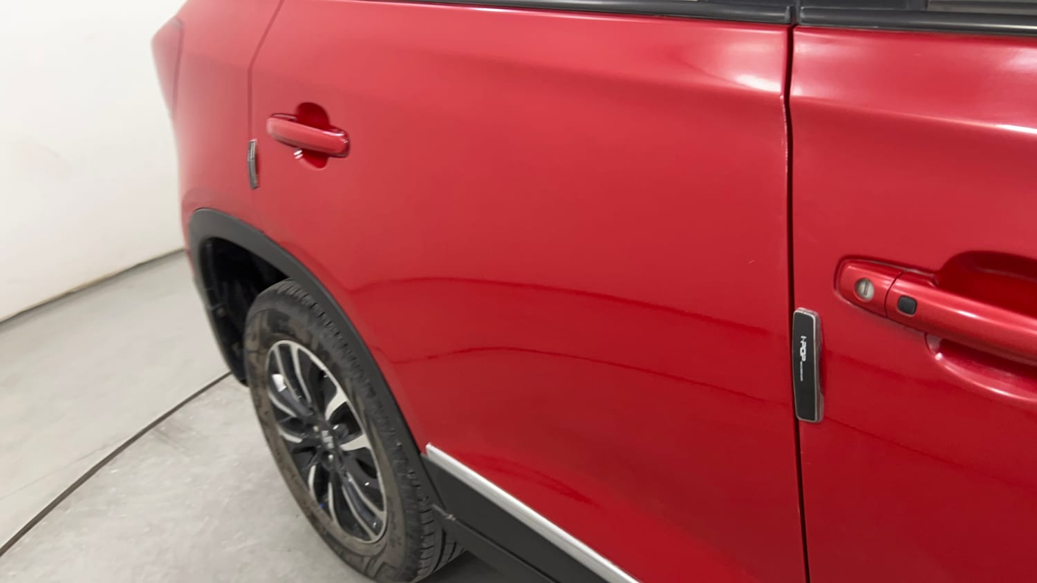 Used 2022 Maruti Suzuki Vitara Brezza [2020-2022] ZXI Plus Dual Tone Petrol Manual dents MINOR SCRATCH