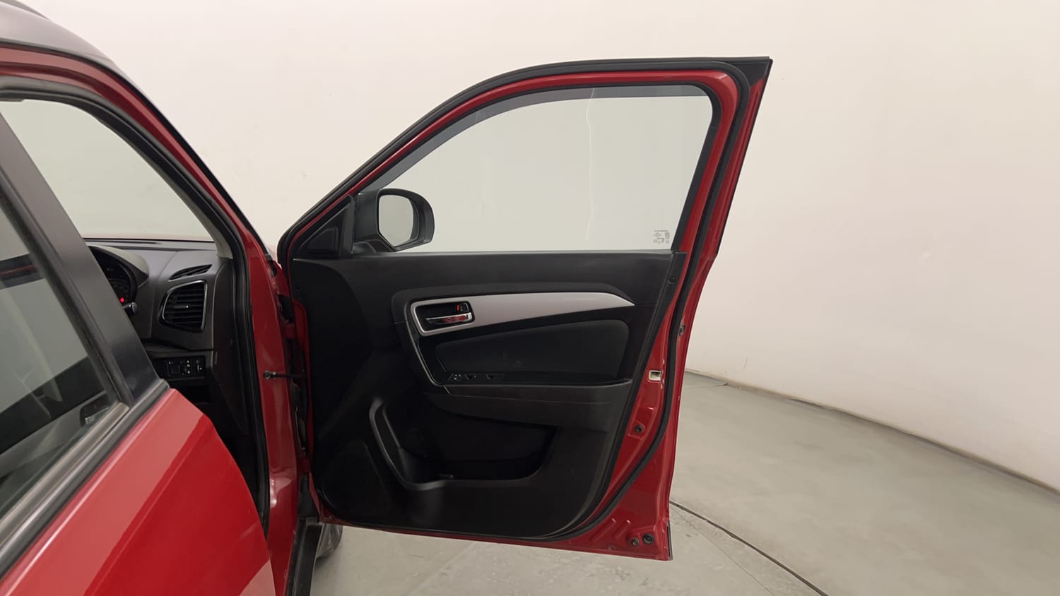 Used 2022 Maruti Suzuki Vitara Brezza [2020-2022] ZXI Plus Dual Tone Petrol Manual interior RIGHT FRONT DOOR OPEN VIEW