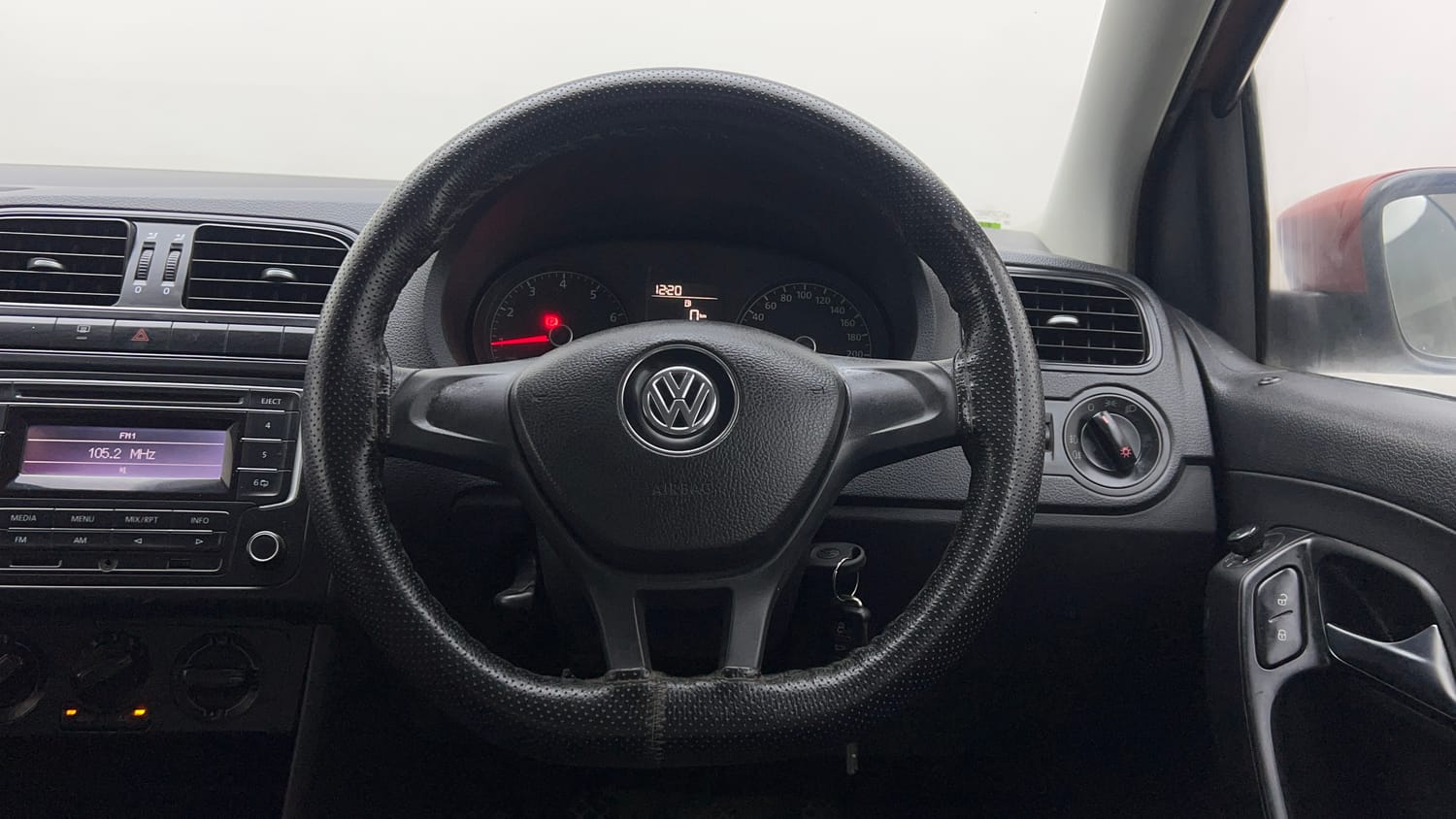 2014 Volkswagen Polo Comfortline 1.2L (P)-14
