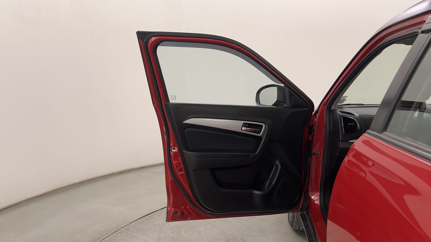 Used 2022 Maruti Suzuki Vitara Brezza [2020-2022] ZXI Plus Dual Tone Petrol Manual interior LEFT FRONT DOOR OPEN VIEW