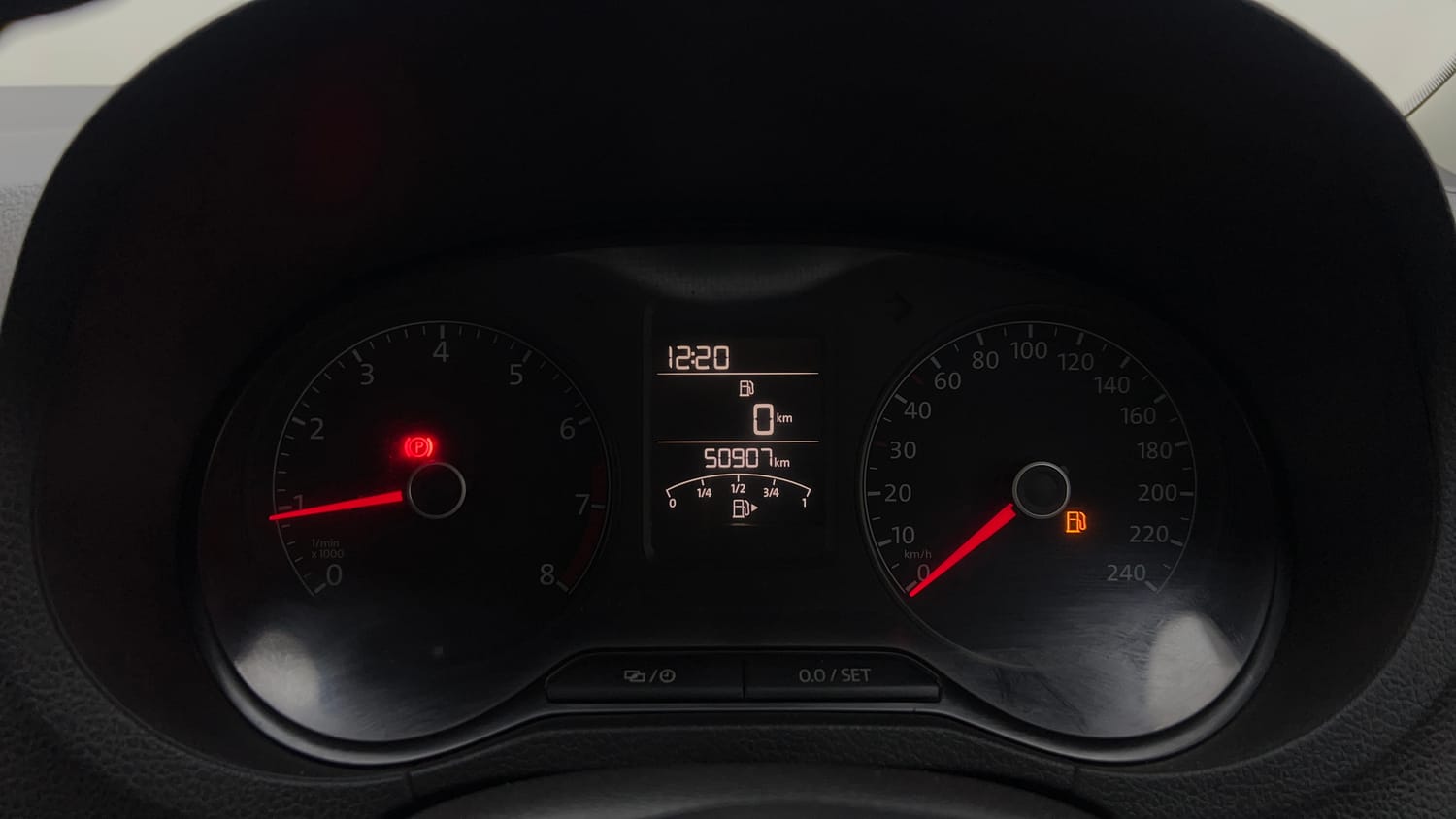 2014 Volkswagen Polo Comfortline 1.2L (P)-15