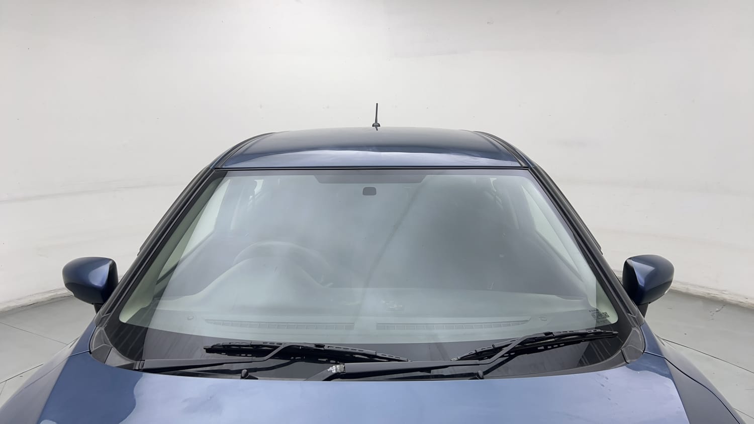 Used 2017 Maruti Suzuki Baleno Delta 1.2 Petrol Manual exterior FRONT WINDSHIELD VIEW