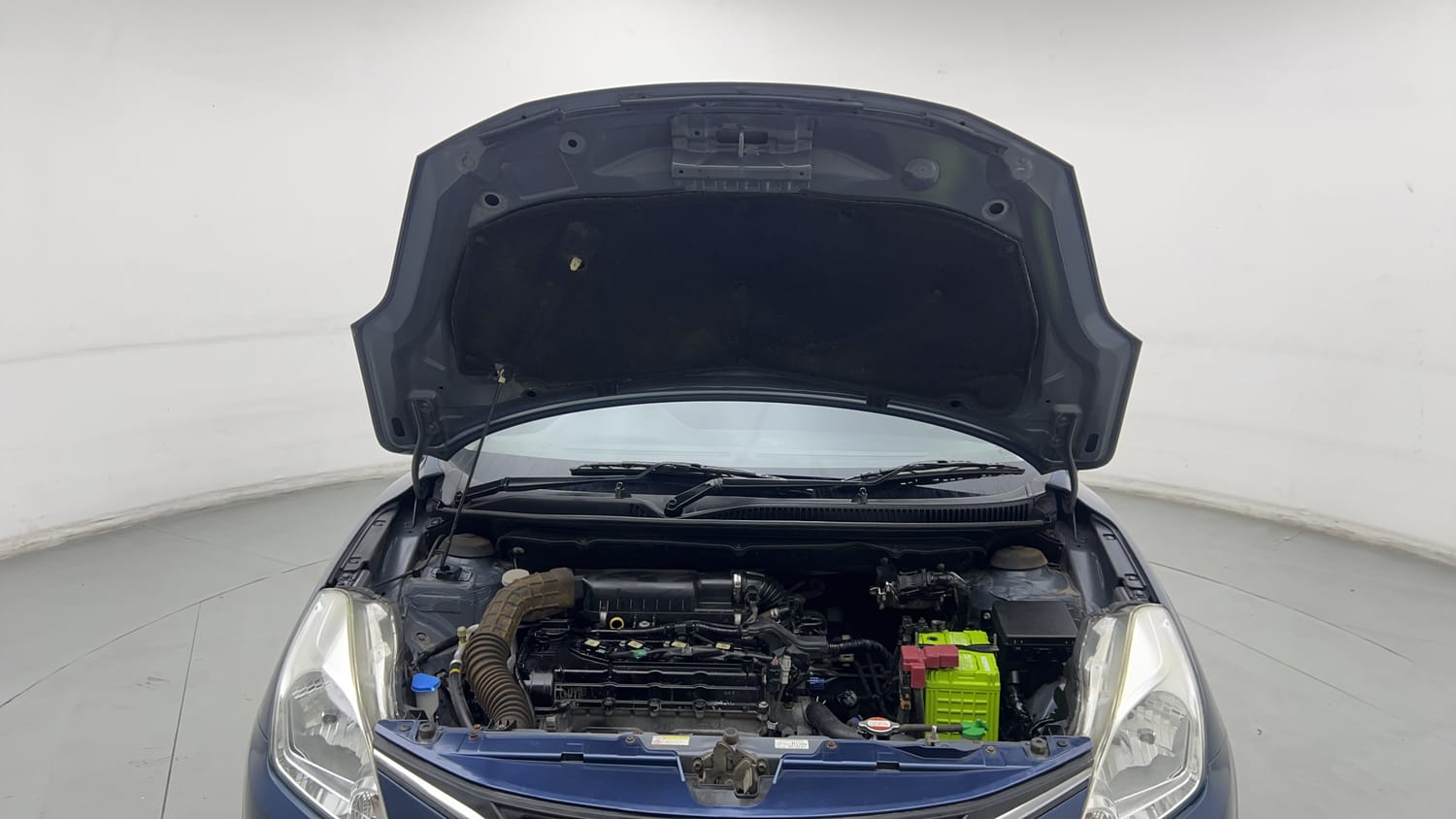 Used 2017 Maruti Suzuki Baleno Delta 1.2 Petrol Manual engine ENGINE & BONNET OPEN FRONT VIEW