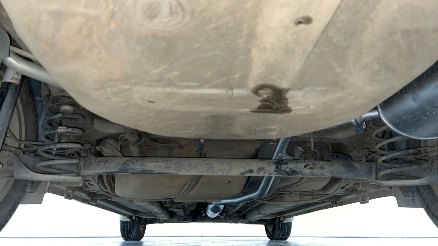 Used 2022 Maruti Suzuki Ciaz Zeta 1.5 Petrol Manual extra REAR UNDERBODY VIEW (TAKEN FROM REAR)