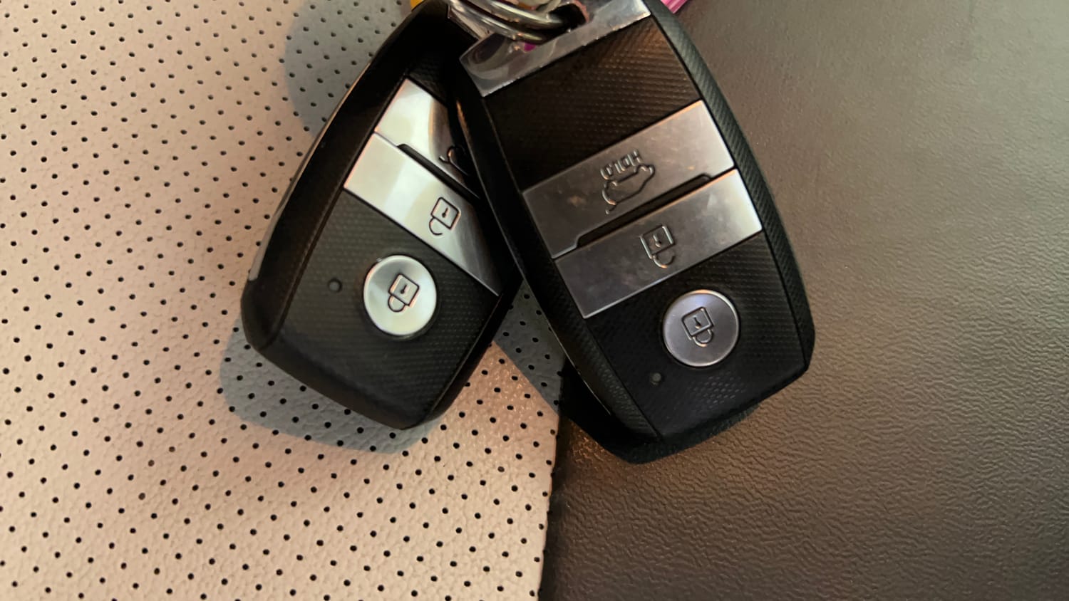 Used 2023 Kia Carens Prestige Plus 1.4 Petrol MT 7 STR Petrol Manual extra CAR KEY VIEW