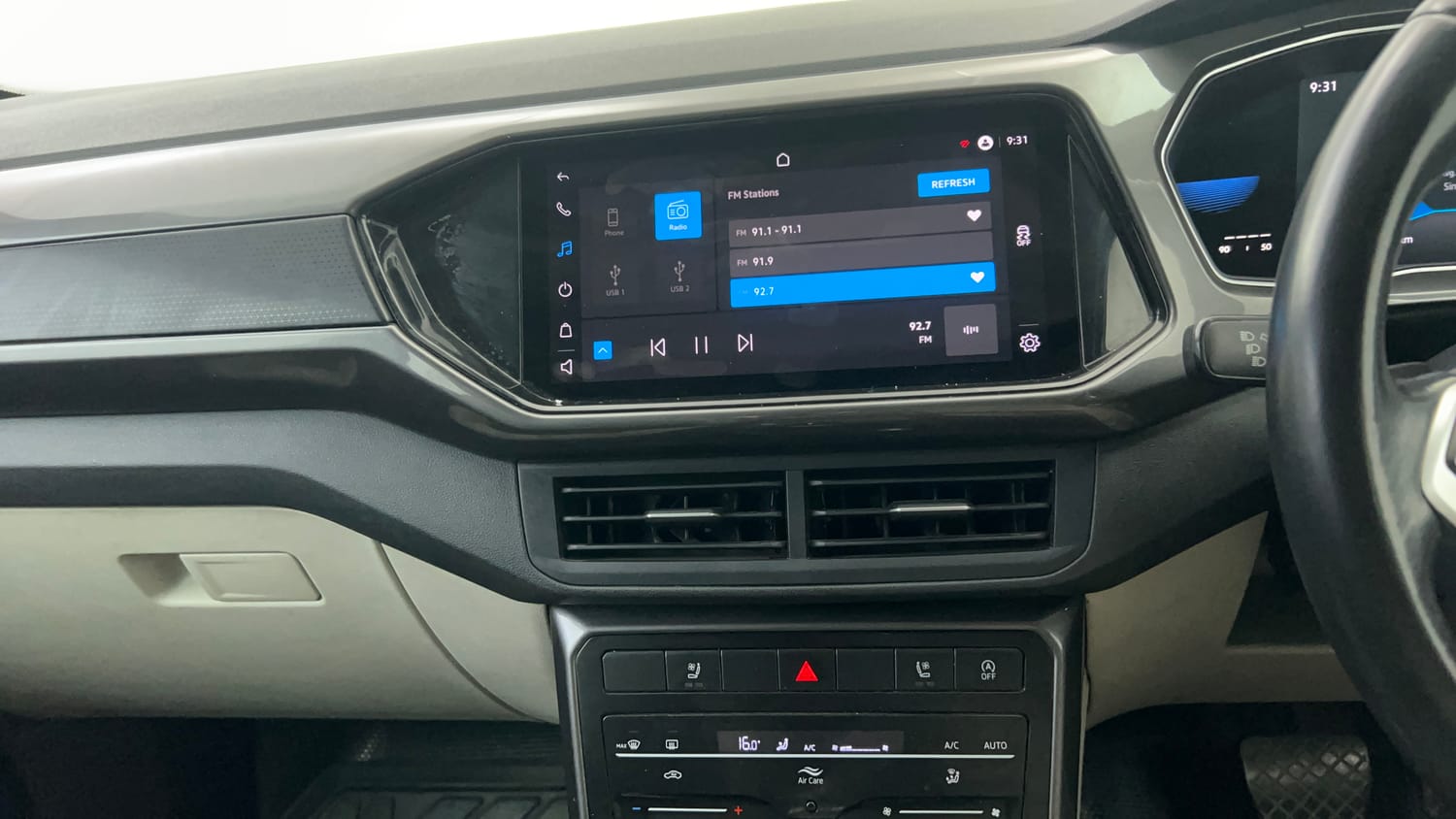 Used 2022 Volkswagen Taigun Topline 1.0 TSI AT Petrol Automatic interior MUSIC SYSTEM & AC CONTROL VIEW