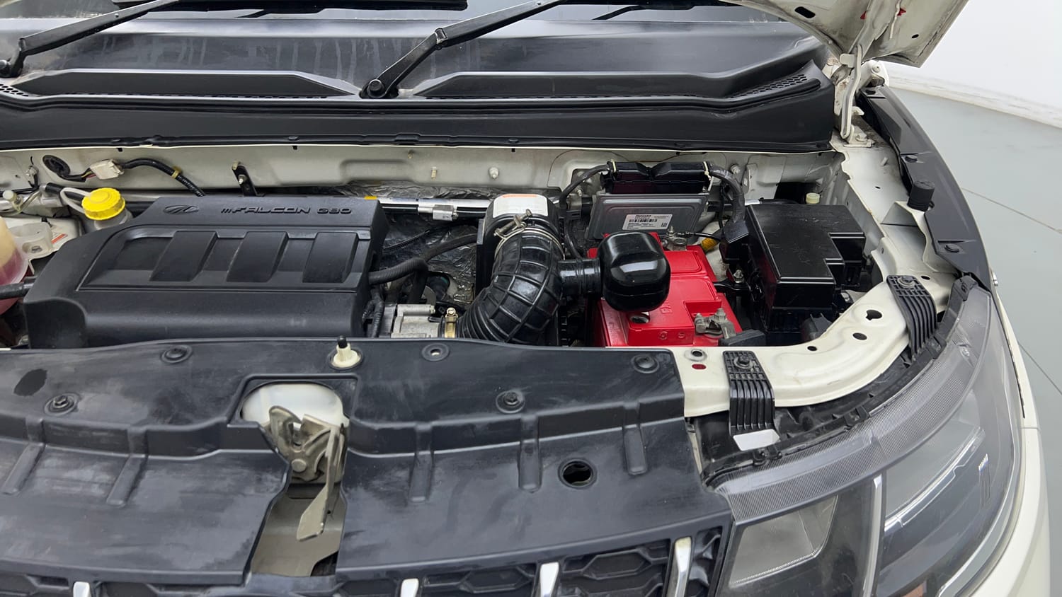 Used 2018 Mahindra KUV100 NXT K6 Plus 6 STR Petrol Manual engine ENGINE LEFT SIDE VIEW