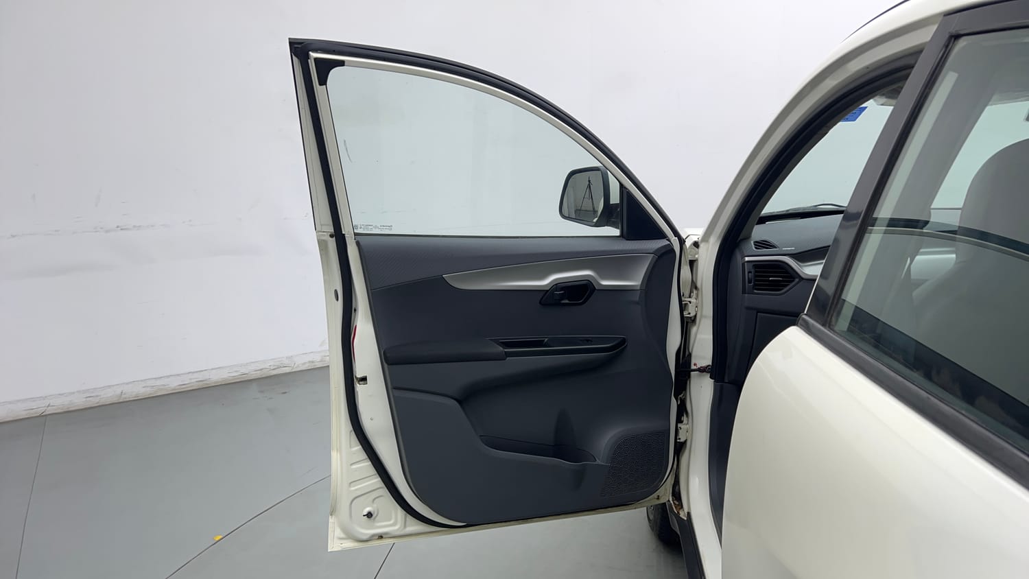 Used 2018 Mahindra KUV100 NXT K6 Plus 6 STR Petrol Manual interior LEFT FRONT DOOR OPEN VIEW