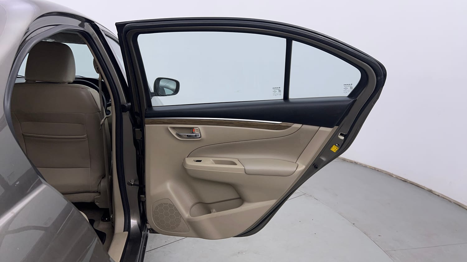 Used 2019 Maruti Suzuki Ciaz Alpha Hybrid 1.5 Petrol Manual interior RIGHT REAR DOOR OPEN VIEW