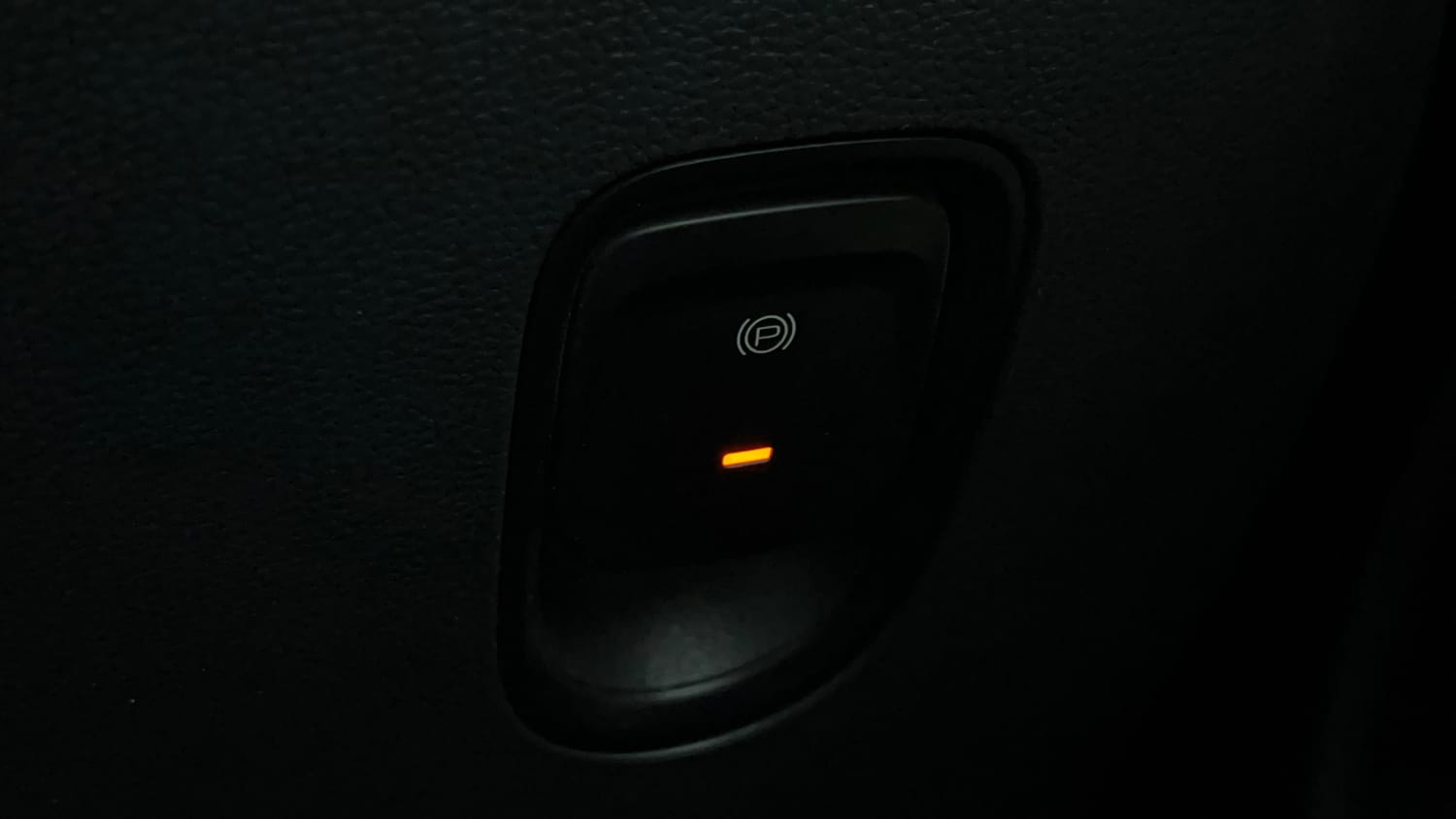 Used 2024 MG Motors Windsor EV Essence Electric Automatic top_features Electronic parking brake