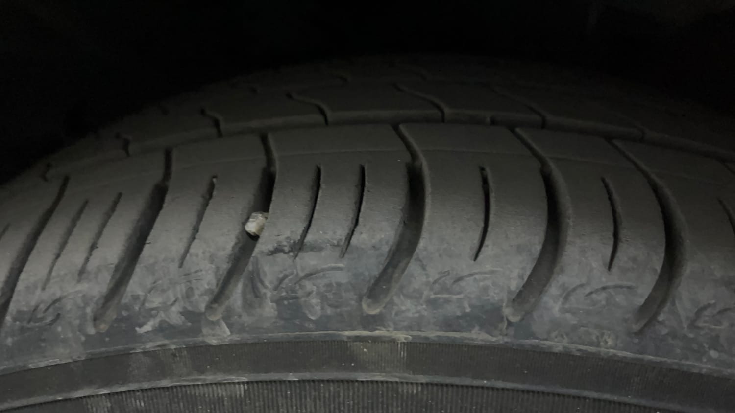 Used 2012 Hyundai Verna Fluidic 1.6 CRDi SX Diesel Manual tyres LEFT FRONT TYRE TREAD VIEW