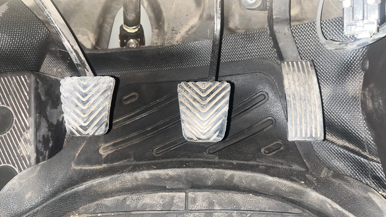 Used 2012 Hyundai Verna Fluidic 1.6 CRDi SX Diesel Manual interior PEDALS VIEW