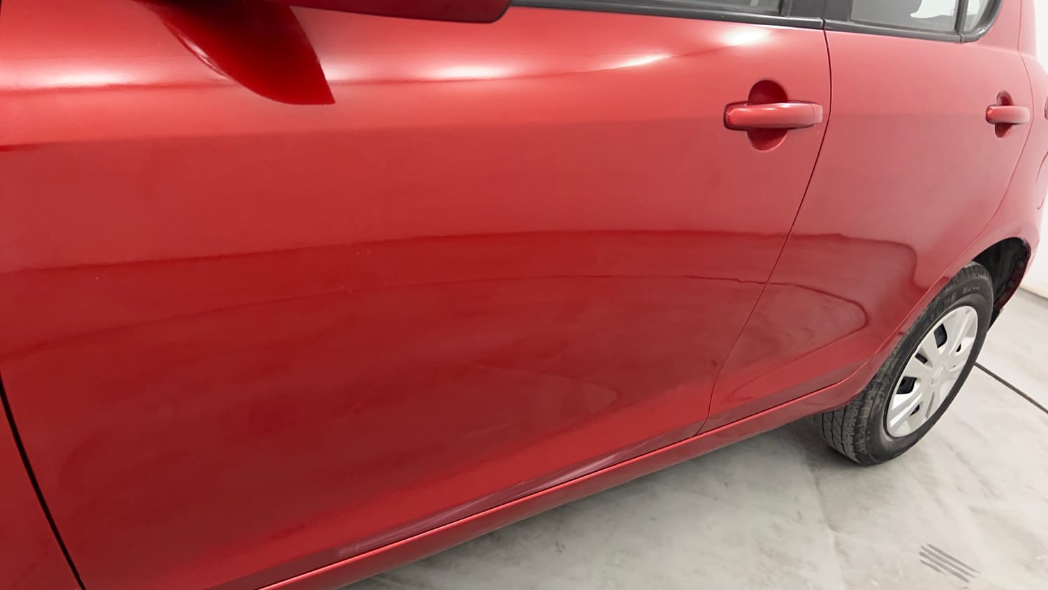 Used 2012 Maruti Suzuki Swift VXi Petrol Manual dents MINOR SCRATCH