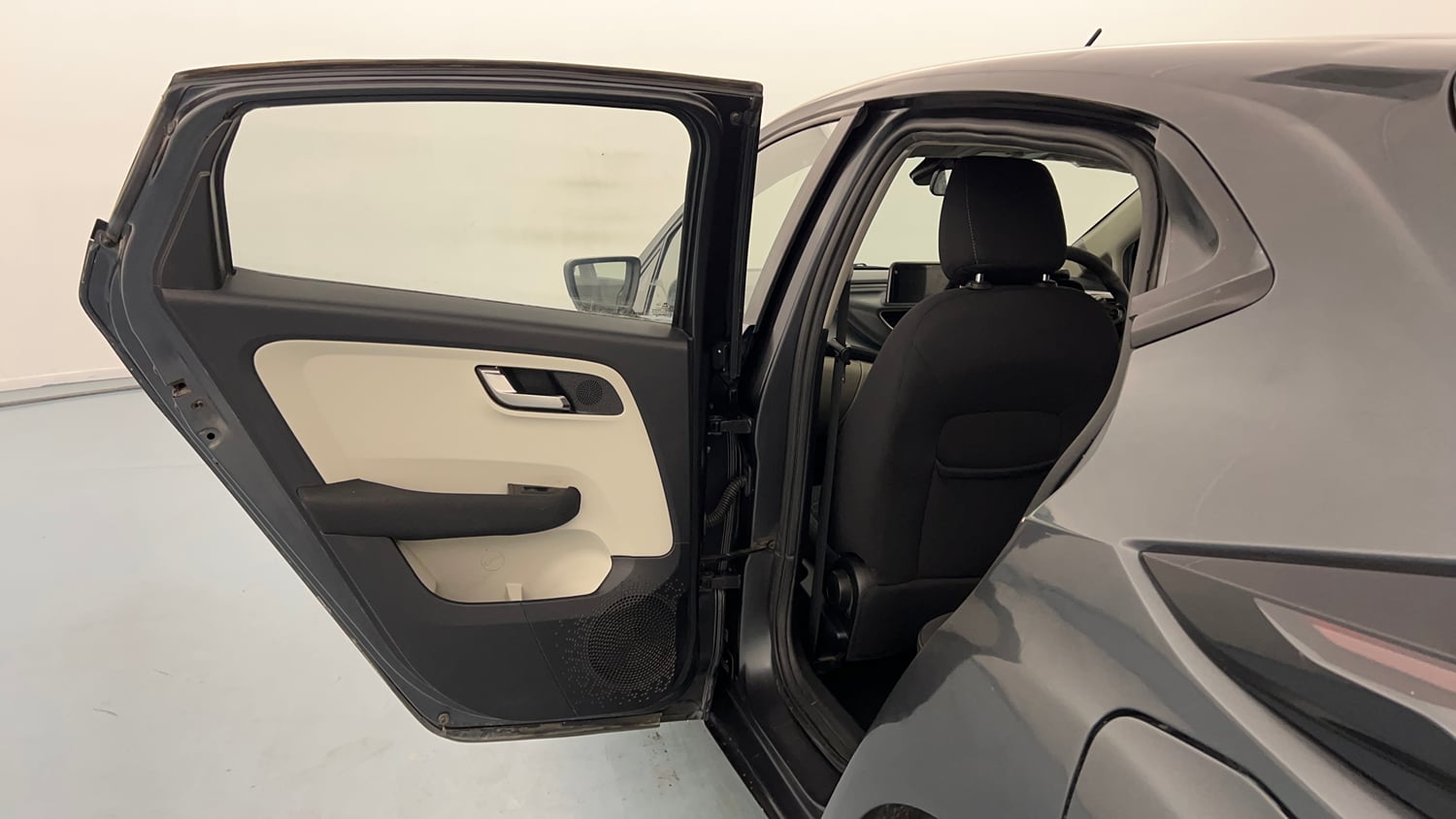 Used 2021 Tata Altroz XZ Diesel Diesel Manual interior LEFT REAR DOOR OPEN VIEW
