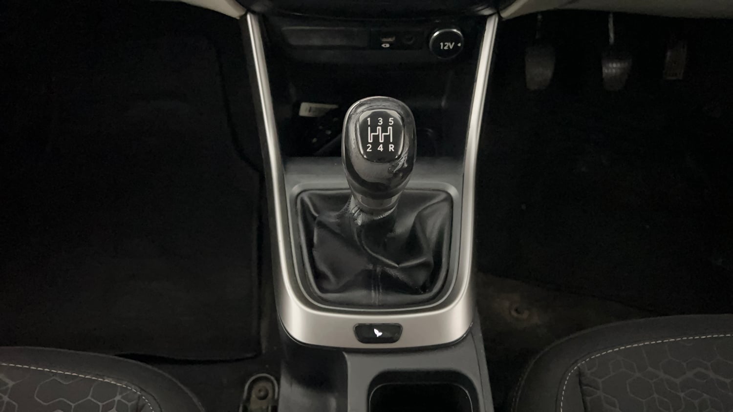 Used 2021 Tata Altroz XZ Diesel Diesel Manual interior GEAR  KNOB VIEW